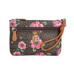 NWOT Giani Bernini Floral Leather Clutch